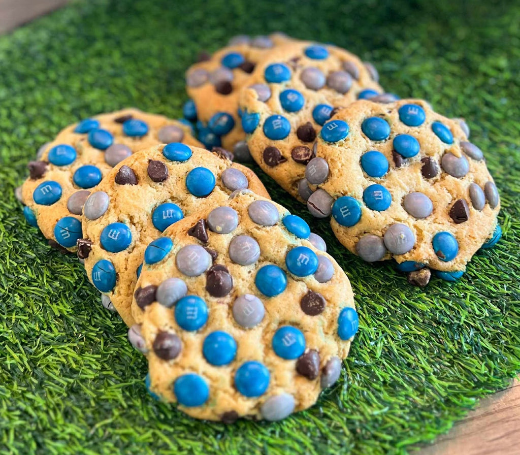 6 Pack Lions M&M Chocolate Chip Cookies